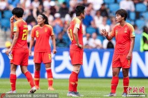 资料图为中国女足在女足世界杯比赛中。图片来源：Osports全体育图片社